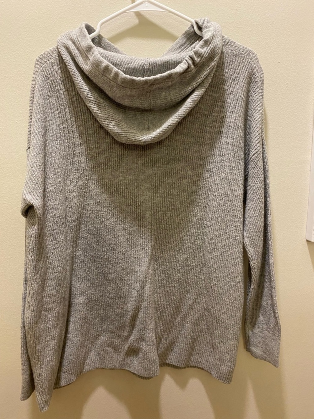 LOFT Light Gray Ribbed Hoodie Sweater - Picture 4 of 4